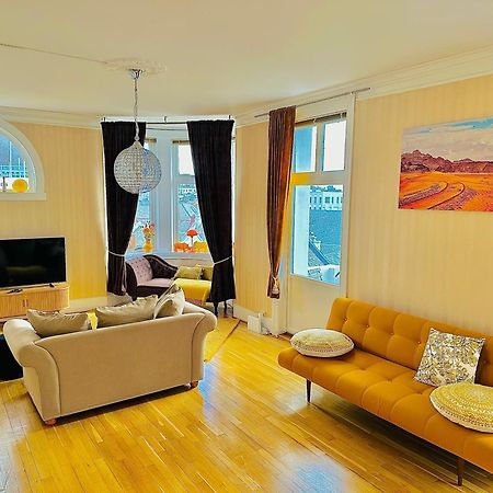 Stylish Big Jugend Art Nouveau Apartment With Balcony Heart Of Ålesund المظهر الخارجي الصورة